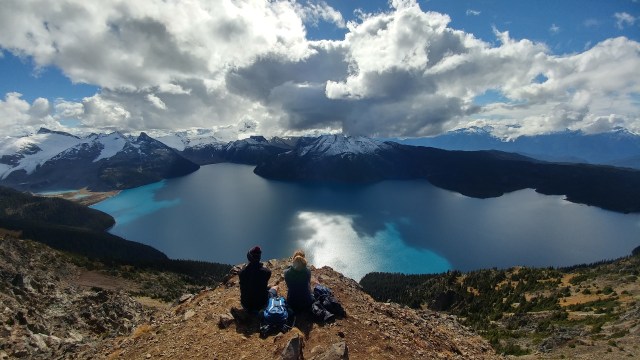 Finally, this is it! Panorama Ridge. One of the most stunning view I have ever seen.
