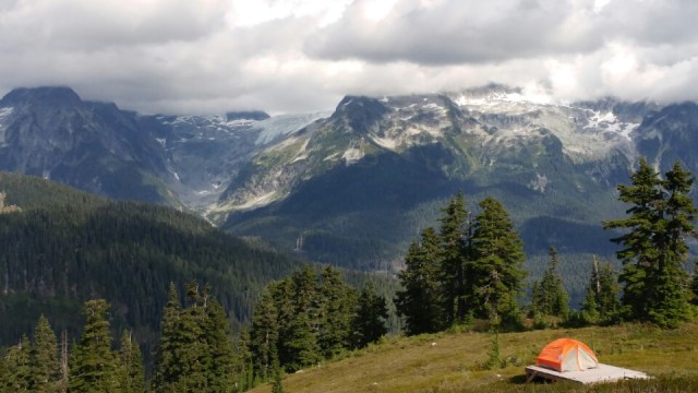 Wish I could join the camping and enjoy the nature here.